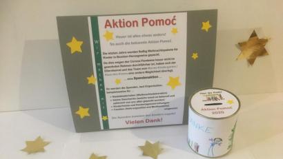 Bild: u
Wegen der Corona-Pandemie sammelt der Marien-Kindergarten heuer keine Weihnachtspäckchen für die Aktion Pomoc, sondern unterstützt diese mit einer Spendenaktion. Dafür hat man im Kindergarten Sammeldosen und Info-Ständer gebastelt, die von Montag, 30. November, bis Samstag, 12. Dezember, in zahlreichen Hirschauer Geschäften darauf warten, gefüllt zu werden.