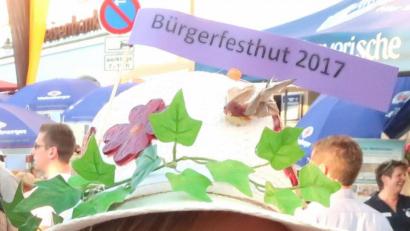Archivbild: Hirsch
Wird es in Schwandorf eine Neuauflage des Bürgerfestes geben? Die Planungen sind trotz aller Unwägbarkeiten angelaufen.