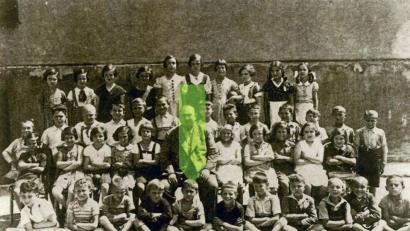 Bild: privat
Der elfjährige Nesanel Meir Avraham Fried, genannt Alexander, auf einem Klassenbild der jüdischen Schule in Žilina.