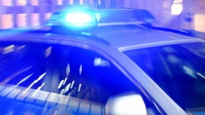 Symbolbild: Carsten Rehder
Die Amberger Polizei sucht nach zwei Zeuginnen, die am Samstag, 12. Dezember, um 13.10 Uhr eine Unfallflucht vor einem Möbel-Geschäft an der Regensburger Straße beobachtet haben.