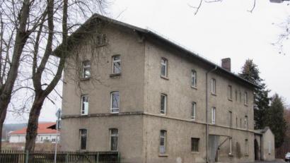 Bild: kgg
Im Bahnhof Waldsassen (Bild) könnte der Jugendtreff bald eröffnet werden. Noch gibt es zwar einige Restarbeiten, das größte Hindernis sind aber die aktuell gültigen Corona-Einschränkungen.
