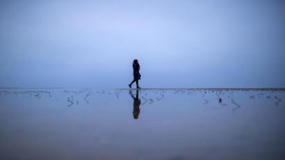 Symbolbild: Jens Büttner
Ruhe und Einsamkeit. Das Virus erzwingt den Rückzug.