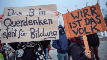 Bild: Gregor Fischer
Eine Querdenker-Veranstaltung sorgt immer für Gegenkundgebungen.