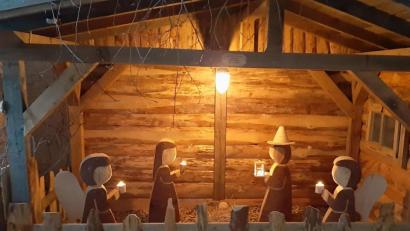 Bild: gis
Eindrucksvoll, einfach und ergreifend: Die Krippe in der Antoniuskirche in Neubau.