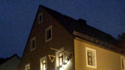 Bild: hev
Der "Taubnschuster"-Film von Robert Neuber über die Tätigkeit des Heimatvereins im Kulturzentrum ist ab sofort auf Youtube zu sehen.