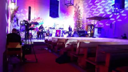 Bild: Mercedes Mayerl
Leere Reihen in der Erlöserkirche in Amberg: Zuschauer und Zuhörer waren am Freitagabend nicht erlaubt.
