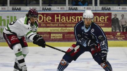 Bild: gb
Tomas Rubes (rechts) ist einer der drei verletzten Spieler der Blue Devils.