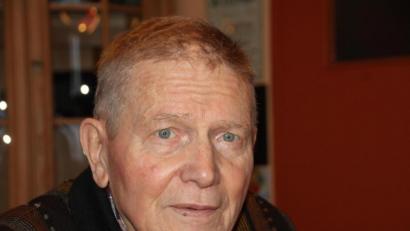 Bild: frd
Der nun 82-jährige Eugen Hein aus Oberviechtach erinnert sich an die Zeit zurück, als seine Familie während der Weihnachtszeit 1944 auf der Flucht war und um ihr Leben fürchten musste.