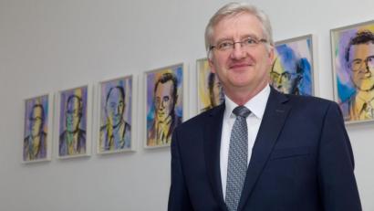 Archivbild: njn
Bürgermeister Johannes Reger hält an der Stadtratssitzung am Montag fest.