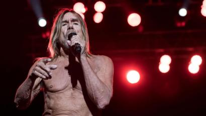 Bild: Sven Hoppe/dpa
Iggy Pop verarbeitet die Corona-Pandemie in seinem Song „Dirty Little Virus“.