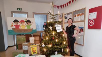 Bild: Elisa Miller
Die Johanniter-Kinderkrippe "Farbpiraten" hat nicht nur Pakete gepackt, sondern war auch Sammelstelle für die Weihnachtstrucker-Aktion