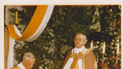 Bild: gi
Erst im Ruhestand konnte Prälat Michael Prem (rechts) wieder Seelsorger werden. Vorher leitete er fast 40 Jahre den Caritasverband.