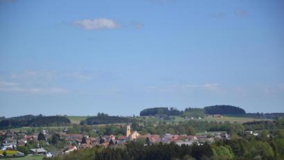 Bild: gi
Moosbachs Bürgermeister Armin Bulenda blickt in seinen Rechenschaftsbericht auf ein, trotz Corona, erfolgreiches Jahr 2020 zurück. Gleichzeitig spricht er einige Zukunftspläne an.