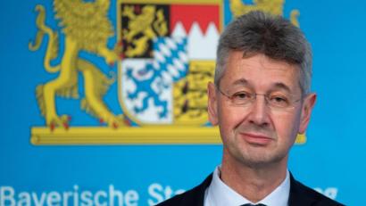 Bild: Sven Hoppe
Michael Piazolo (Freie Wähler), Kultusminister von Bayern. Foto: Sven Hoppe/dpa