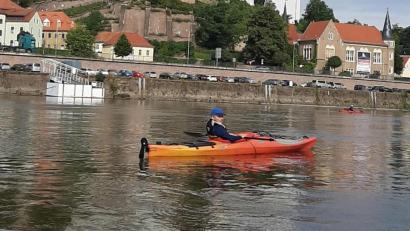 Bild: Thomas Hüttinger/exb
Felix Hüttinger auf der Elbe vor Meißen.
