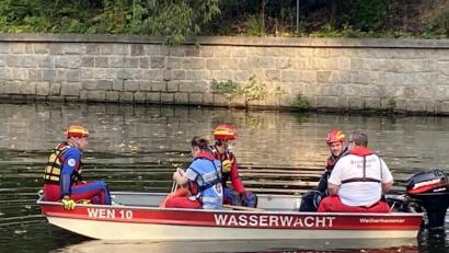 Archivbild: Gustl Beer
Die Folgen dieser Vermisstensuche am 12. September im und am Weidener Flutkanal bereiten Polizei und Justiz weiter Kopfzerbrechen.