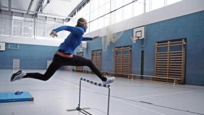 Bild: jma
Ronja Melzner bei einer Trainingseiheit in der Mehrzweckhalle in Eschenbach