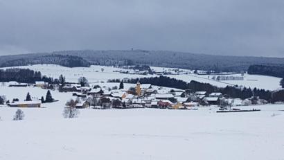 Bild: gi
Frau Holle verzaubert die Landschaft in ein Wintermärchen.
