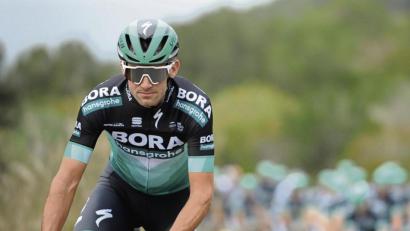 Bild: Bora-hansgrohe
Der Amberger Radprofi Andreas Schillinger bei einer Trainingsfahrt. Der 37-Jährige wurde am Samstag bei einer Fahrt von einem Auto angefahren. Am Ende hatte er aber Glück im Unglück.