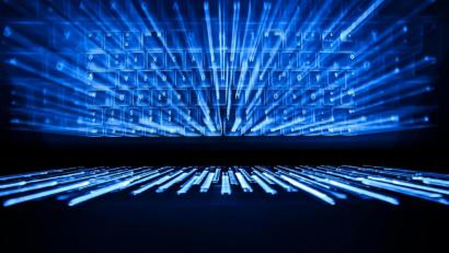 Bild: Silas Stein/dpa
Licht am Ende des Darknets für die Cyber-Polizei: wieder gelang ein Schlag gegen ein illegales Geschäftsmodell im Netz.