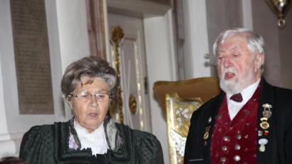 Bild: ads
Seit 40 Jahre bereichert der Sulzbacher Zweigesang mit Erika Haberbergerund Konrad Stauber die Volksmusikszene in der Region und darüber hinaus. Hinter ihnen liegen rund 1000 Auftritte.