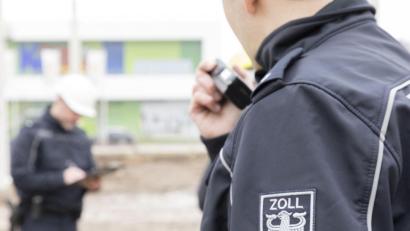 Symbolbild: Bildungs- und Wissenschaftszentrum der Bundesfinanzverwaltung/exb
Das Hauptzollamt Regensburg kam einer Firma im Landkreis Cham auf die Schliche, die über Jahre keine Sozialabgaben zahlte.