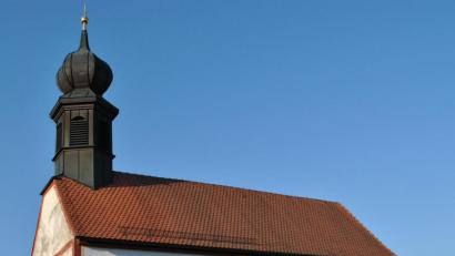 Bild: no
Die Filialkirche St. Margaretha in Frankenhof braucht einen neuen Außenanstrich. Dafür hat der Gemeinderat Illschwang einen Zuschuss genehmigt.