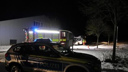 Bild: Jürgen Masching
Die Feuerwehr Grafenwöhr wurde am Freitagabend zu den Wohnmobilparkplätzen in Grafenwöhr gerufen.