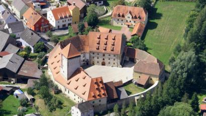Bild: Stadt Vilseck
Auch im Haushaltsjahr 2021 investiert die Stadt Vilseck wieder in ihr Wahrzeichen, die Burg Dagestein.