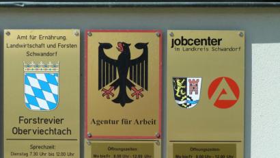 Bild: Portner
Im Bereich der Arbeitsagentur Oberviechtach stiegen im Januar 2021 die Arbeitslosenzahlen saisonbedingt stark an.