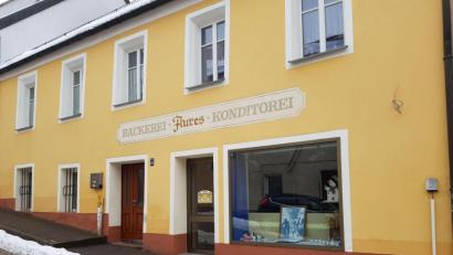 Bild: Tobias Gräf
Wohnhaus, Backstube und bis vor einigen Jahren auch Verkaufsraum: Seit 1892 haben drei Generationen der Familie Aures die Traditionsbäckerei in der Spitalgasse geführt.