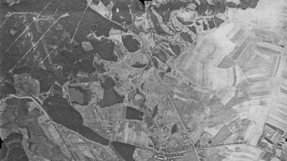Bild: Geobasisdaten: Bayerische Vermessungsverwaltung/exb
Weiteres Luftbild von der Befliegung am 25. März 1945.