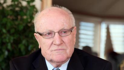 Archivbild: Gerhard Götz
Philipp Zametzer ist im Alter von 86 Jahren verstorben. Am Freitag wurde der Gedenkgottesdienst für ihn gefeiert.