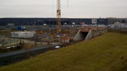 Bild: fpoz
Im Gewerbegebiet "Westlich der Marktredwitzer Straße" sollen ein 38 Meter hohes Hochregallager und ein Parkdeck entstehen.