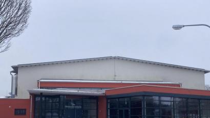 Bild: stg
In der Mehrzweckhalle in Kemnath wird eine regionale Impfstation für Bürger ab 80 Jahren und in der Mobilität eingeschränkte Menschen eingerichtet.