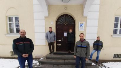 Bild: Wicht 
Zum Team der Fachstelle Waldnaturschutz Oberpfalz gehören (von links): Stefan Binner, Franz Meier, Aline Schwarz, Franz Eichenseer und Judith Knit.