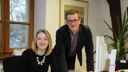 Bild: Christine Hollederer
Seit Jahren ein eingespieltes Team: Die Touristiker des Landkreises Amberg-Sulzbach, Regina Wolfohr und Hubert Zaremba.