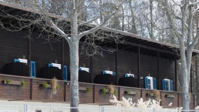 Bild: rn
Neben dem Dach mit "Durchsturzgefahr" ist auch die Balkonbrüstung des Gebäudes "angegriffen".