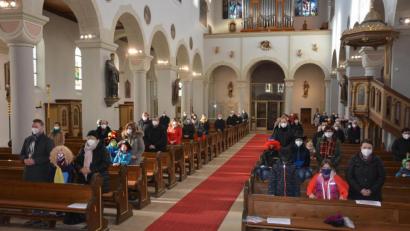 Bild: jr
Zum Familiengottesdienst am Sonntag durften Kinder mit Faschingskostümierung in die Stadtpfarrkirche St. Jakob kommen.