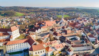 Bild: Thilo Hierstetter
Mit besseren finanziellen Anreizen in den Förderprogrammen der Stadt werden Altbauten und Leerstände in Sulzbach-Rosenberg ins Visier genommen.