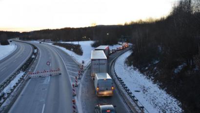 Bild: dob
Seit Sonntag gelten strenge Grenzkontrollen - wie hier in Waidhaus.