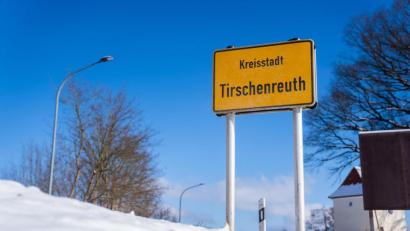 Bild: Nicolas Armer/dpa
Die ansteckendere Coronavirus-Variante aus Großbritannien hat nach Angaben der bayerischen Landesregierung in einigen ostbayerischen Regionen bei Pendlern aus Tschechien bereits die Oberhand gewonnen.