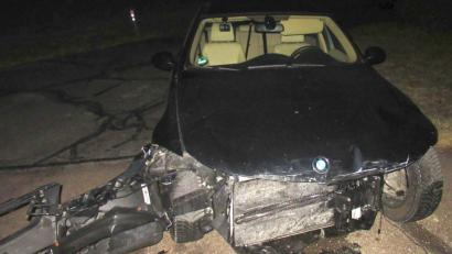 Bild: Polizeiinspektion Amberg/exb
Der BMW des Unfallverursachers: Der Fahranfänger hat beim Abbiegen ein entgegenkommendes Auto übersehen.