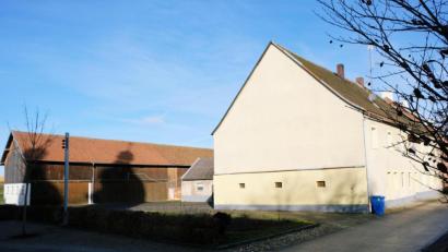 Bild: do
Mit dem Beitritt der Gemeinde Speinshart zur staatlichen Förderinitiative "Innen statt Außen" sollen Grunstücke und Gebäude im Klosterhof einer innovativen Nutzung zugeführt werden