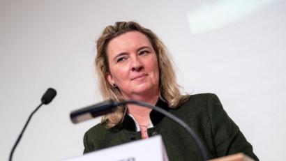 Archivbild: Matthias Balk/dpa
Bayerns Bauministerin Kerstin Schreyer (CSU) fordert vom Bund Förderungen für Studentenwohnheimplätze.