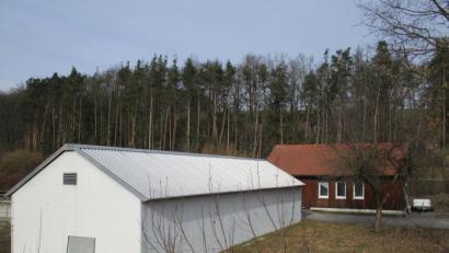 Bild: bnr
Eine Photovoltaikanlage am Dach der Altendorf Kläranlage würde Strom sparen und einen Beitrag zum Umweltschutz leisten. Dafür soll die Verwaltung eine Kostenschätzung vorlegen.