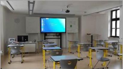 Bild: Matthias Ruoff/exb
So modern sehen die Klassenzimmer der Amberger Wirtschaftsschule aus.