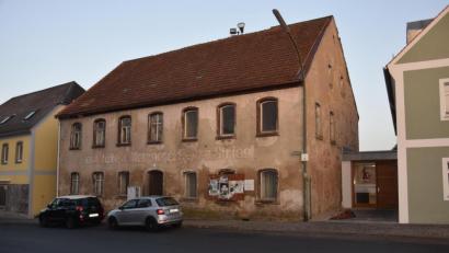 Bild: fla
Der Umbau und die Sanierung des Anwesens Marktplatz 4 können starten - wenn der Förderbescheid vorliegt.