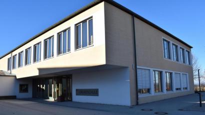 Bild: szl
Eine Lehrerin der Grundschule Plößberg bat um Unterstützung der Marktgemeinde was den Verkehrserziehungsplatz anbelangt.