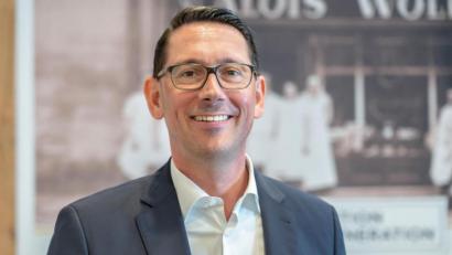 Bild: Die Grübeltäter GmbH/exb
Unternehmer Christian Wolf traf die Infektion mit Corona im März vor einem Jahr völlig unerwartet. Er war vermutlich der erste bestätigte Fall im Landkreis Schwandorf. Eine Erfahrung, die ihn frühzeitig Vorkehrungen für die Firmengruppe in der Nahrungmittel-Industrie treffen ließ.